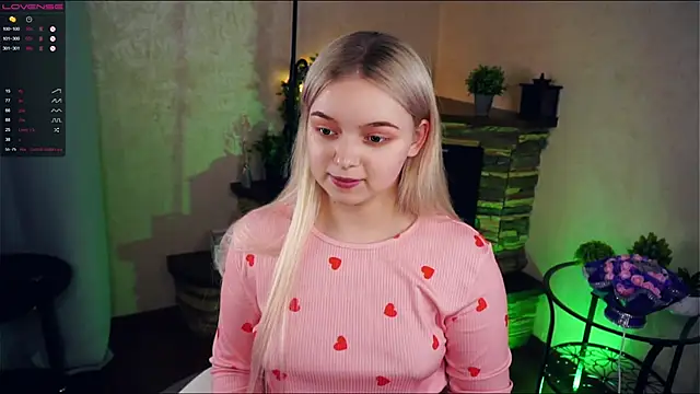 ZaraCreedon online show from February 7, 10:41 pm