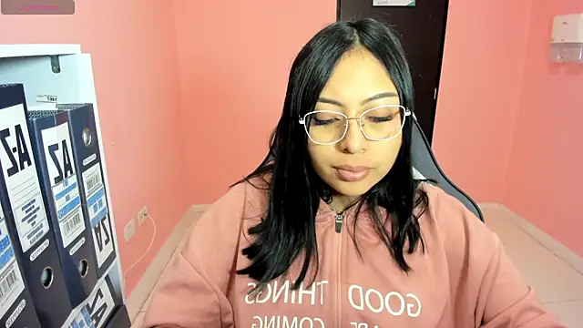 AlanaPetterson online show from January 3, 1:03 pm