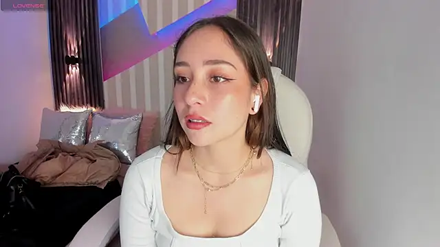 emily layton online show from February 10, 2:37 pm