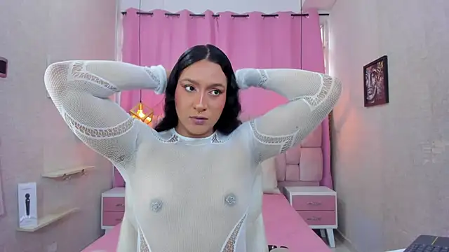 Alison Chan  online show from February 19, 9:25 pm