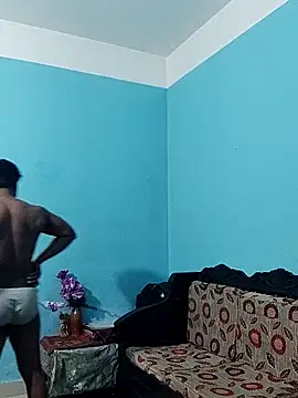 Snapshot of HunkyAriyan chatting on March 7, 3:28 pm HunkyAriyan online show from March 7, 3:28 pm