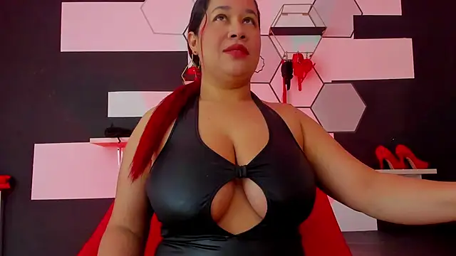 Snapshot of alondrabigtits chatting on January 13, 12:24 pm alondrabigtits online show from January 13, 12:24 pm