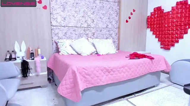 melody brunnet online show from March 22, 2:03 pm