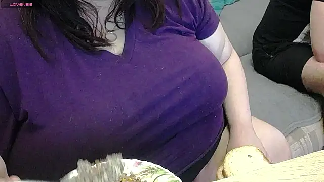 lisa Black00 online show from March 21, 6:29 am