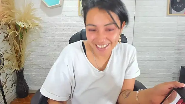 Aisha 09 online show from February 23, 1:53 pm