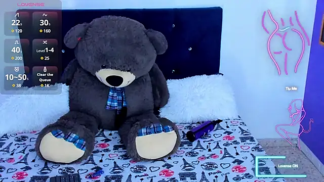 Snapshot of FelinaJohnson chatting on January 20, 5:06 pm FelinaJohnson online show from January 20, 5:06 pm