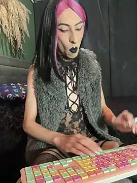 DOMINANT TEACHER KAROL online show from March 31, 11:05 pm