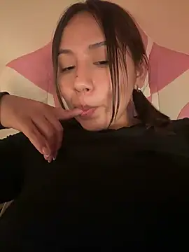 kittyfresita online show from January 19, 11:23 am