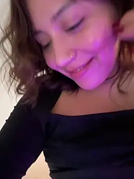 kittyfresita online show from February 2, 7:20 am