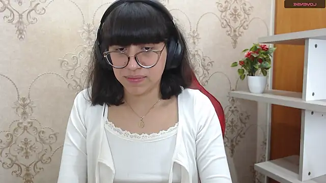 Snapshot of Nataly_Cloud chatting on December 10, 12:27 pm Nataly Cloud online show from December 10, 12:27 pm