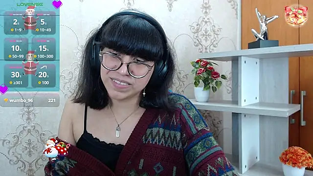 Snapshot of Nataly_Cloud chatting on December 24, 3:47 pm Nataly Cloud online show from December 24, 3:47 pm