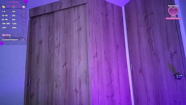 Snapshot of Kiitygirl chatting on February 3, 11:42 am Kiitygirl online show from February 3, 11:42 am