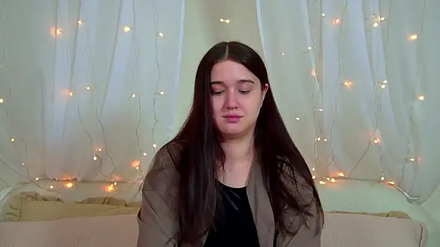 ChristinaMilton online show from February 10, 6:17 am