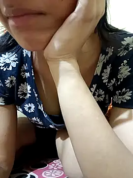 Snapshot of Sanaya_7 chatting on December 4, 5:33 pm Sanaya 7 online show from December 4, 5:33 pm