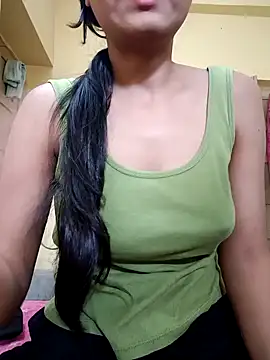 Snapshot of Sanaya_7 chatting on January 22, 5:05 am Sanaya 7 online show from January 22, 5:05 am