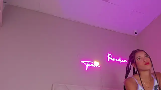 Snapshot of dani_skinny_ chatting on September 15, 11:54 am dani skinny  online show from September 15, 11:54 am