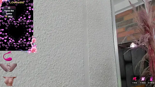 JESSYCORTES online show from February 11, 9:53 pm