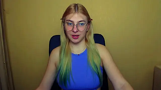 Snapshot of Luna_Lush_ chatting on January 31, 8:32 am Luna Lush online show from January 31, 8:32 am