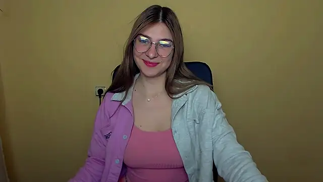 Snapshot of Luna_Lush_ chatting on October 20, 9:54 am Luna Lush online show from October 20, 9:54 am