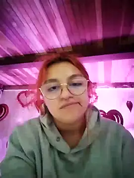 SophiaWeestt99 online show from February 25, 1:41 am