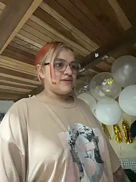 SophiaWeestt99 online show from March 24, 2:49 am