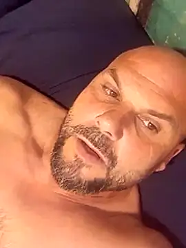Javierchico online show from May 13, 9:00 pm