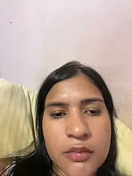 medusahott40 online show from March 18, 11:42 pm