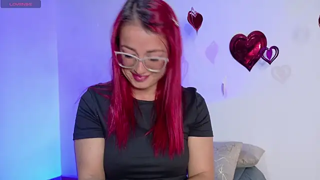 luccycollins  online show from March 18, 2:15 pm