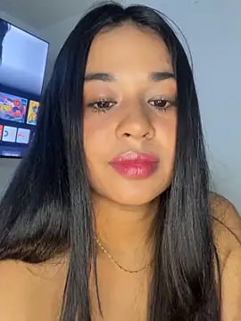 Aitana98  online show from December 18, 1:55 am