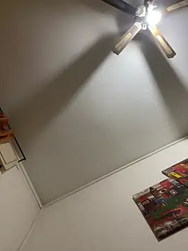 Babyj9898 online show from February 3, 8:14 pm