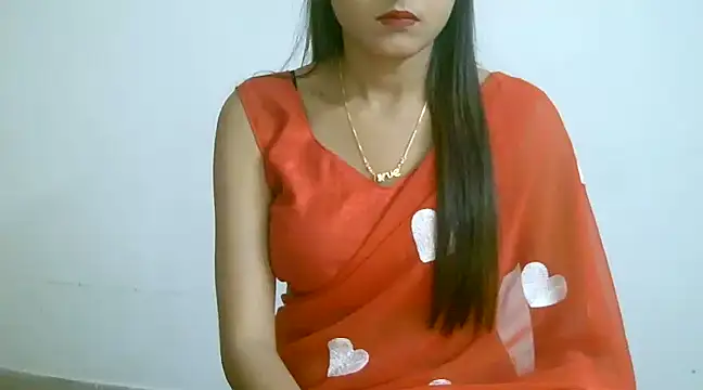 Snapshot of collage_hoty chatting on January 16, 4:50 pm collage hoty online show from January 16, 4:50 pm