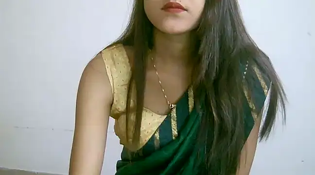 Snapshot of collage_hoty chatting on January 25, 5:08 pm collage hoty online show from January 25, 5:08 pm