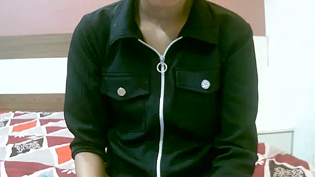 Snapshot of collage_hoty chatting on November 17, 2:56 pm collage hoty online show from November 17, 2:56 pm