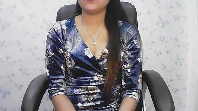 collage hoty online show from February 7, 3:43 am