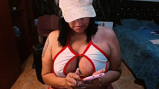 Snapshot of Demion_prince chatting on February 4, 12:22 pm Demion prince online show from February 4, 12:22 pm