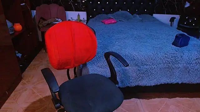 Snapshot of Demion_prince chatting on February 18, 2:38 am Demion prince online show from February 18, 2:38 am