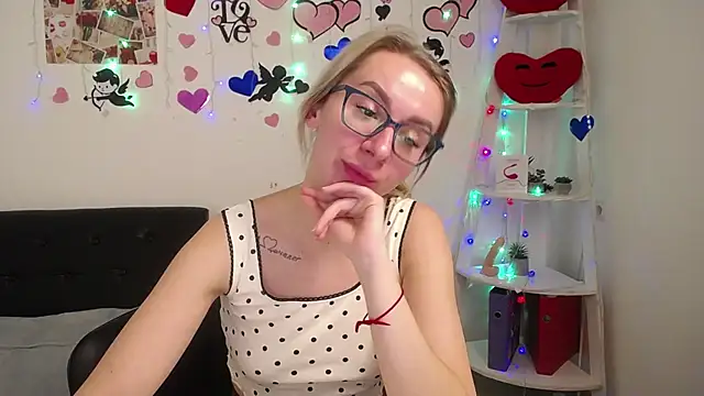 VasilisaSii online show from February 24, 9:10 am