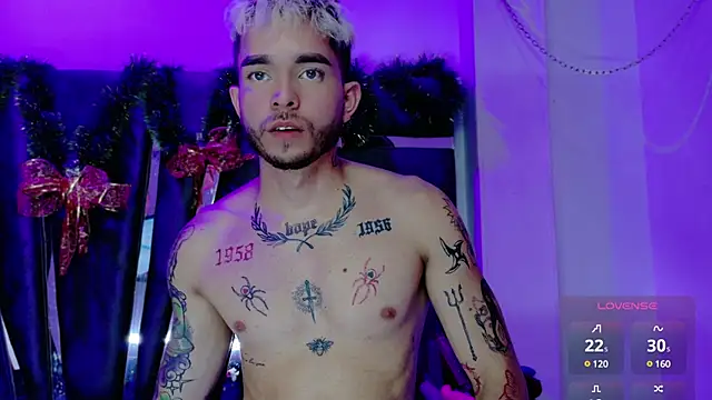 AliceandMax online show from January 6, 5:06 pm