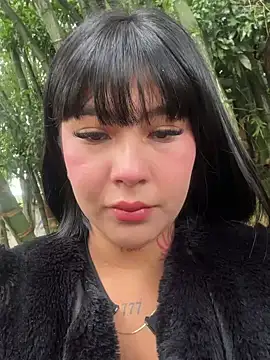 Snapshot of _PhillipBrown chatting on January 5, 1:26 pm PhillipBrown online show from January 5, 1:26 pm