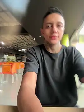 Snapshot of _PhillipBrown chatting on January 24, 12:20 pm PhillipBrown online show from January 24, 12:20 pm