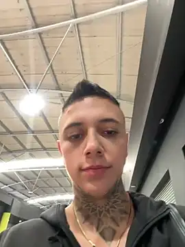 Snapshot of _PhillipBrown chatting on February 7, 1:22 pm PhillipBrown online show from February 7, 1:22 pm