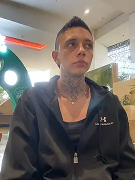 Snapshot of _PhillipBrown chatting on February 26, 1:19 pm PhillipBrown online show from February 26, 1:19 pm