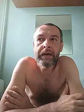 Snapshot of Andrzej-M chatting on May 31, 4:25 pm Andrzej-M online show from May 31, 4:25 pm