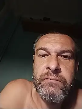 Snapshot of Andrzej-M chatting on June 2, 10:56 pm Andrzej-M online show from June 2, 10:56 pm