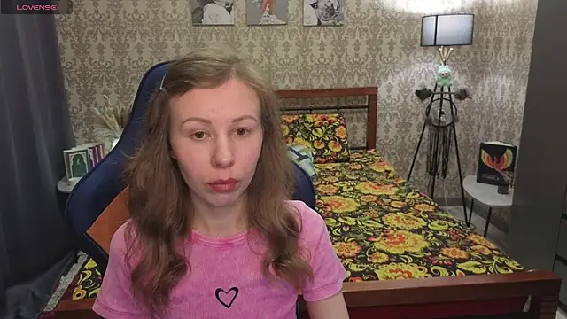 Lill Mary online show from February 5, 3:11 am