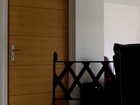 Snapshot of vanillesoumise chatting on December 17, 9:17 am vanillesoumise online show from December 17, 9:17 am