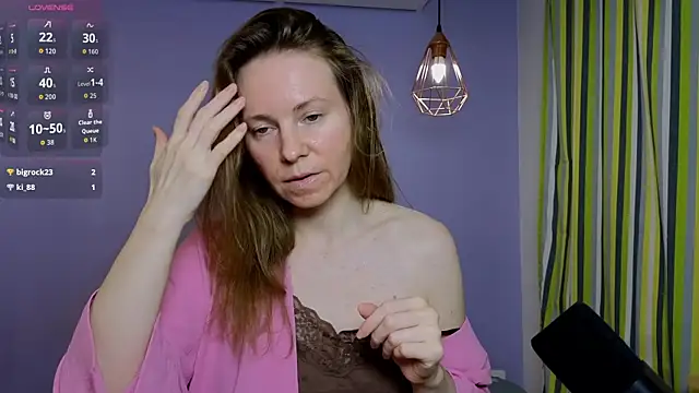 JanePearl online show from April 16, 9:04 pm