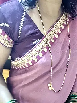 Snapshot of anuradha1432 chatting on September 13, 7:52 am anuradha1432 online show from September 13, 7:52 am