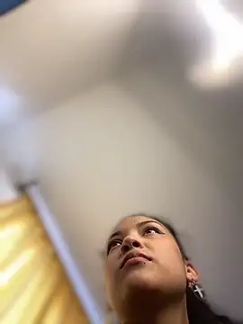 baby lizy online show from February 15, 8:38 pm