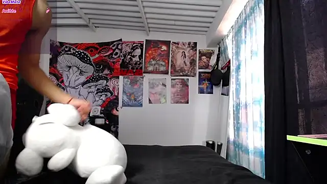 Snapshot of dylan_fun18 chatting on February 10, 9:08 pm dylan fun18 online show from February 10, 9:08 pm